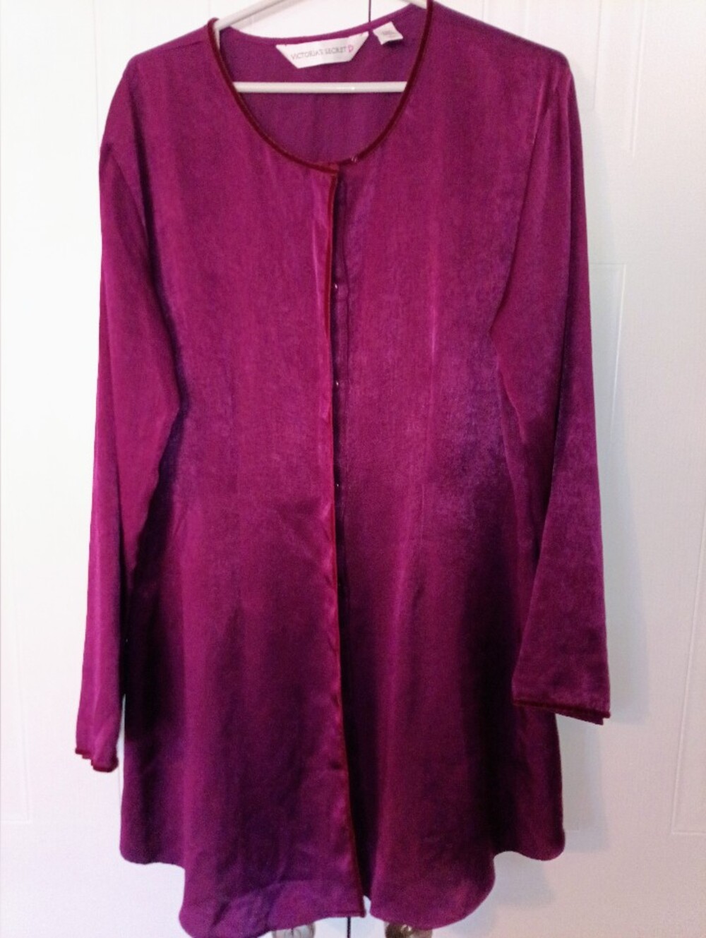 VTG Victoria's Secret Deep Plum Silky Feeling Button Up Night Shirt/Gown Sz L